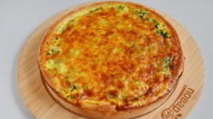 быстрый куриный пирог со шпинатом и грибами