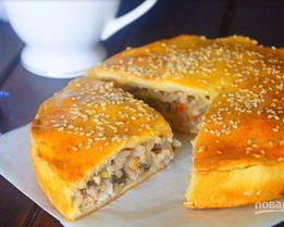 Мини-пироги с курицей, рисом и баклажанами