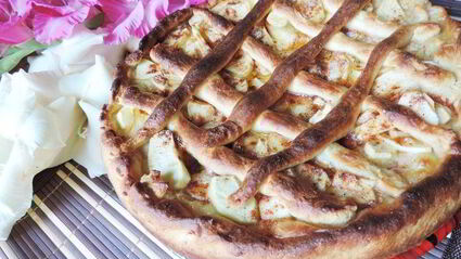 ночной дрожжевой пирог с яблоками