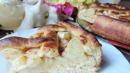 ночной дрожжевой пирог с яблоками