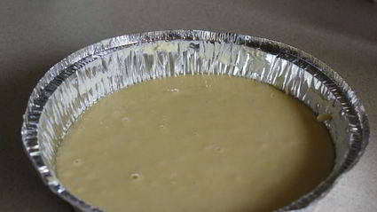 пирог из кукурузной муки со сливами