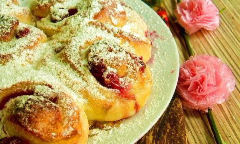 Рецепт пирога розочки с клюквой