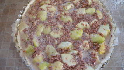 пирог с яблоками и айвой в творожном тесте