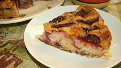 сливовый пирог с яблоками