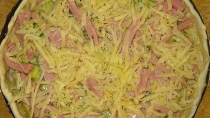 слоеный пирог с ветчиной и сыром