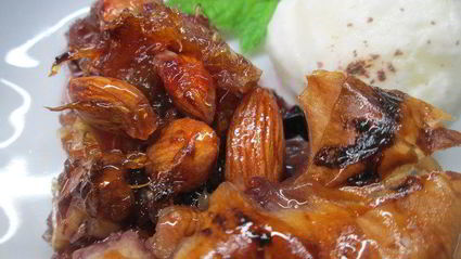 цитрусовый пирог с карамельными орехами