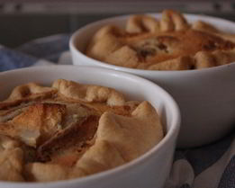 Цветаевский яблочный пирог на песочном тесте со сливочым кремом