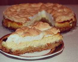 Творожный пирог с меренгой