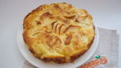 яблочный пирог с вкуснейшей заливкой