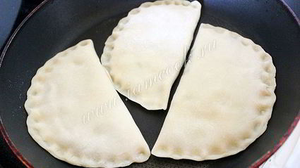 кутабы с зеленью