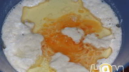 печеные пирожки с жареной капустой и яйцом