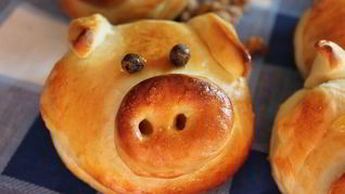 Пирожки с абрикосовым конфитюром