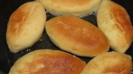 пирожки с рисом и яйцом