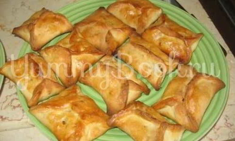 Рецепт пирожков с яблоками, орехами и курагой