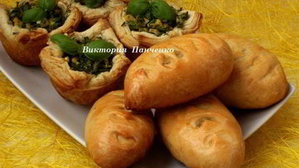 пирожки с яйцом и пряной зеленью