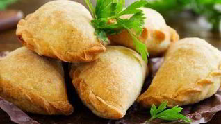 Румяные мясные пирожки