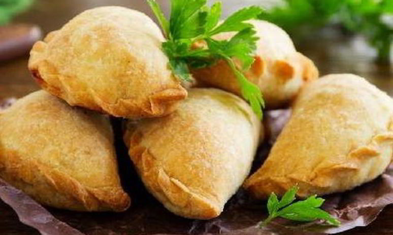 Рецепт румяных мясных пирожков