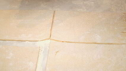 слоеные пирожки с курицей и сыром