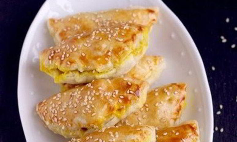 Рецепт слоеных пирожков с курицей карри