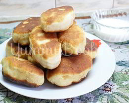 Жареные пирожки из теста на рассоле