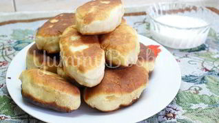 Жареные пирожки из теста на рассоле