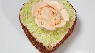 Бисквитные пирожные Признание в любви