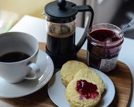 Бисквитные пирожные