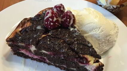 брауни с творогом и вишней