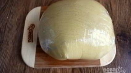 медовое пирожное с начинкой