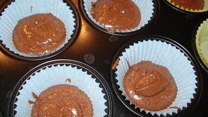 миндальные экспресс-пирожные с двумя видами шоколада