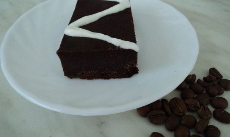 Рецепт пирожного черный шоколад со взбитыми сливками