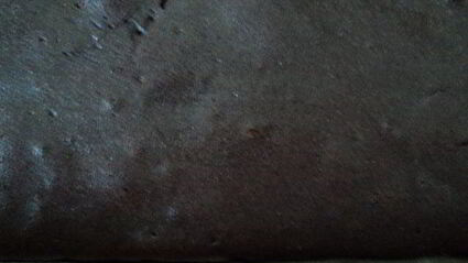 пирожное черный шоколад со взбитыми сливками