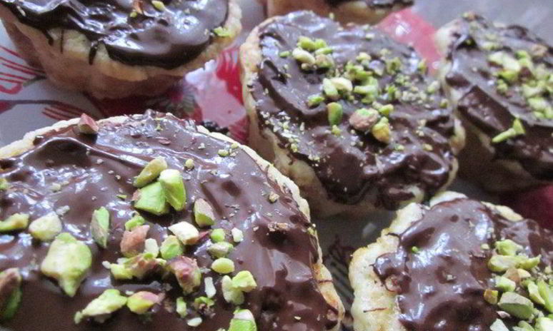 Рецепт пирожного с банановой начинкой и горьким шоколадом