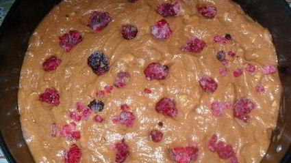 пирожное сникерс с малиной