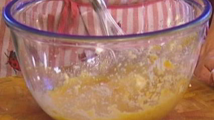 пирожные из теста фило с ванильным кремом и малиной