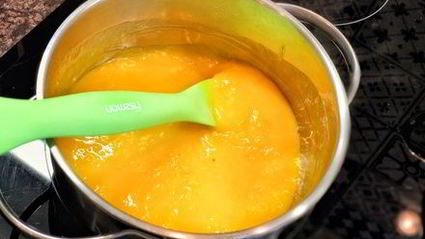 пирожные макароны на французской меренге