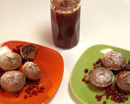 Пирожные с горячим шоколадом