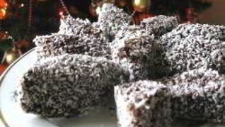 Пирожные с кокосовой стружкой