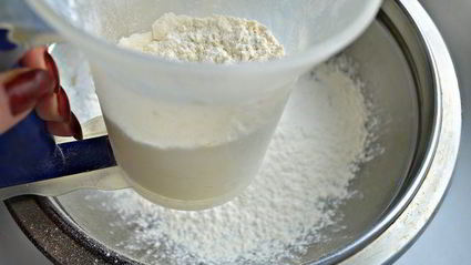 итальянская пицца-рулет стромболи