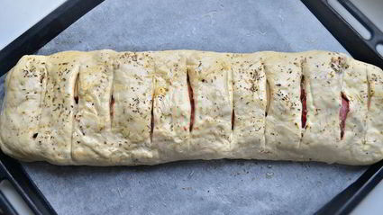 итальянская пицца-рулет стромболи