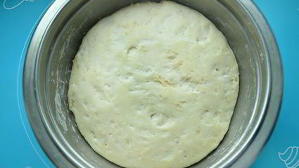 итальянская пицца-рулет стромболи