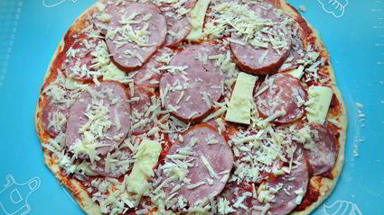 итальянская пицца-рулет стромболи