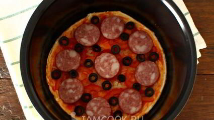 пицца из слоеного теста в мультиварке