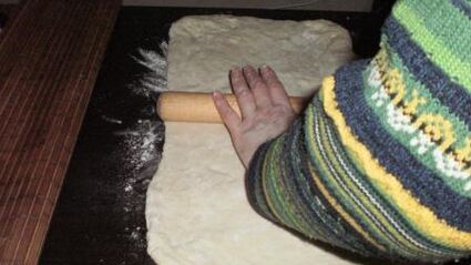 пицца на дрожжевом тесте по-домашнему