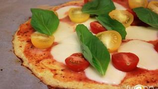 Пицца на тесте из цветной капусты