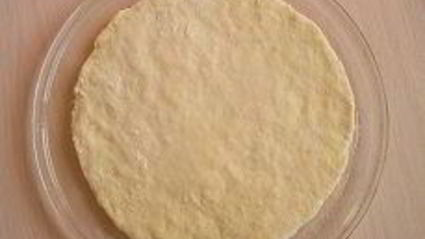 пицца с курицей и перцем в микроволновке