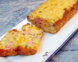 Пицца в прямоугольной форме