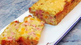 Пицца в прямоугольной форме