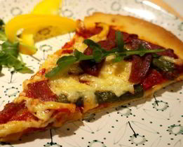 Творожная пицца