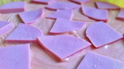 закусочная пицца на слоеном тесте